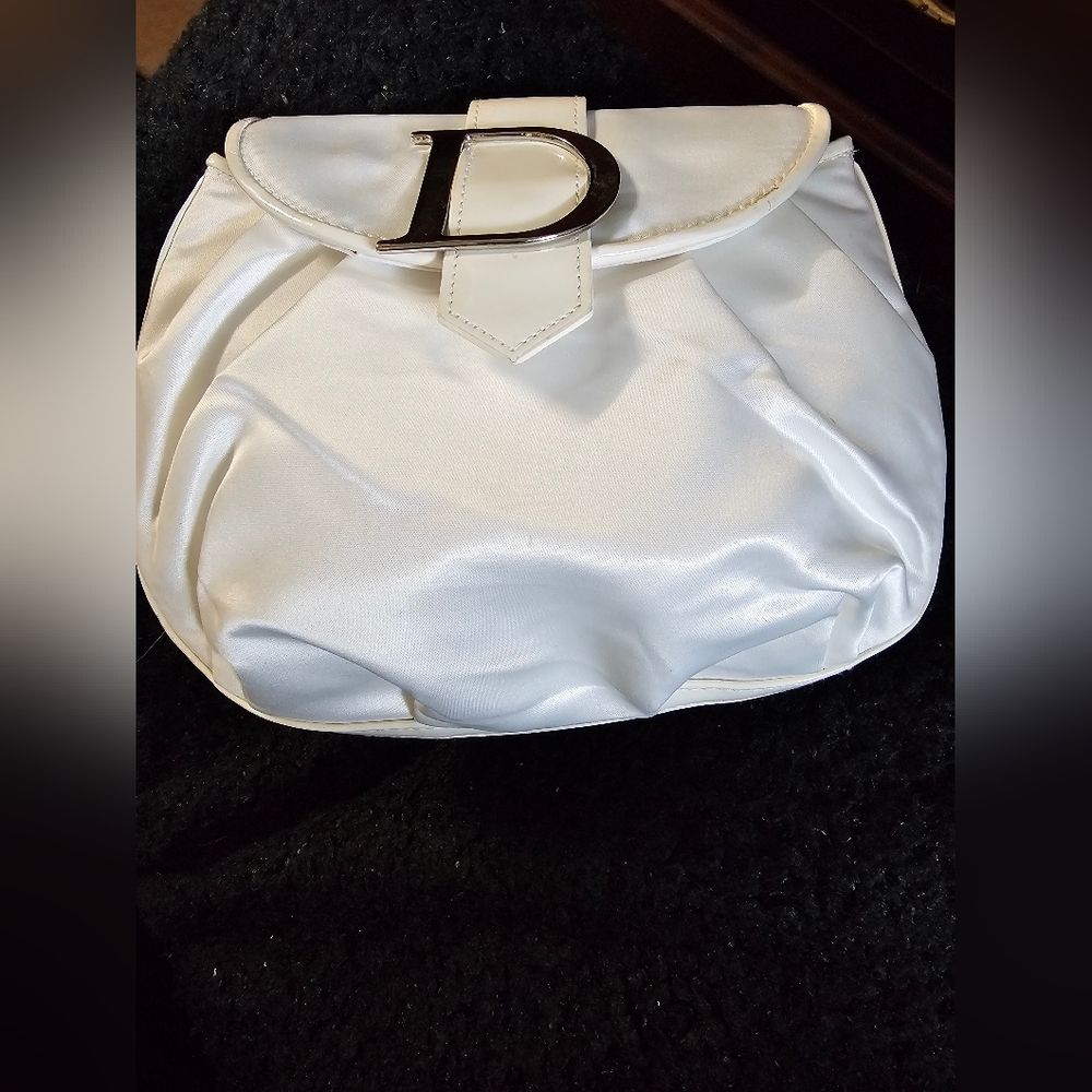 Dior Parfums White Satin Makeup Purse EUC - Picture 4 of 14